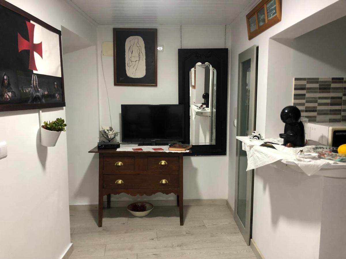 Willa Pe Do Castelo Casinha - Pet Friendly & Garage Tomar Zewnętrze zdjęcie